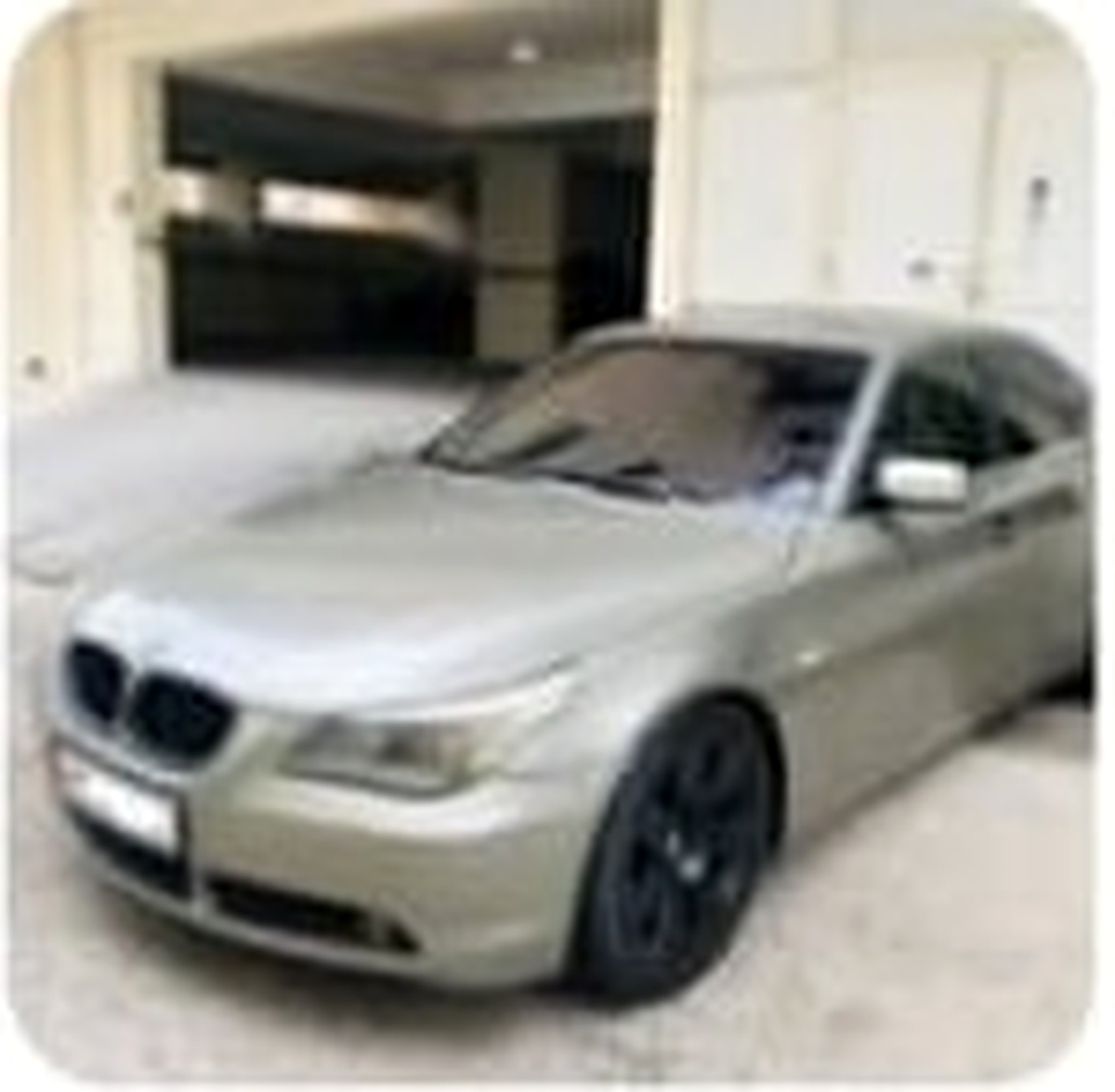BMW 525